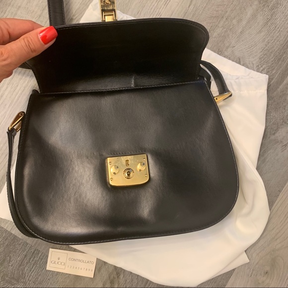 ▪️FINAL SALE▪️GUCCI Padlock Shoulder Bag Black Leather - Picture 3 of 14